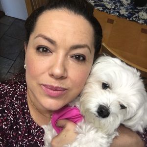 Meet your Posher, Fatima